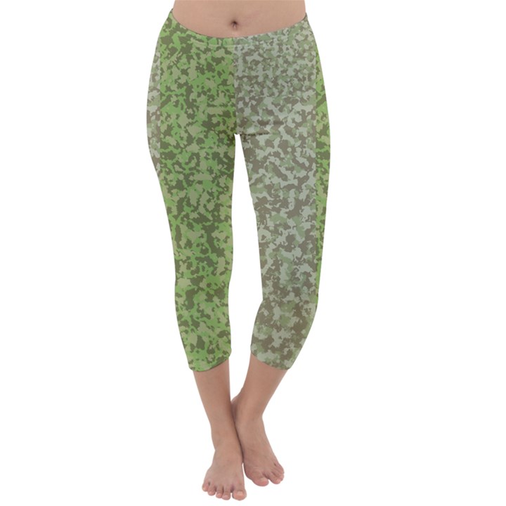 Camo Pack Initial Camouflage Capri Winter Leggings 