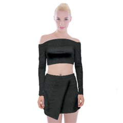 Abstract Clutter Off Shoulder Top With Skirt Set by Nexatart