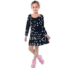 Circle Plaid Black White Kids  Long Sleeve Velvet Dress by Mariart