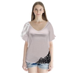 Circles Background Flutter Sleeve Top