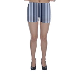 Barcode Pattern Skinny Shorts