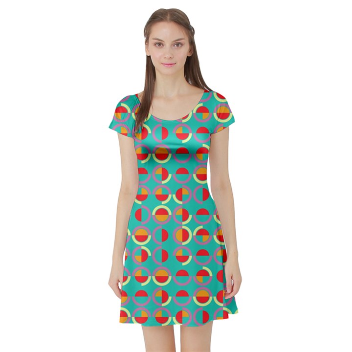 Semicircles And Arcs Pattern Short Sleeve Skater Dress