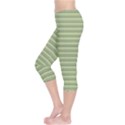 Lines pattern Capri Leggings  View3