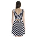 Zigzag pattern Split Back Mini Dress  View2