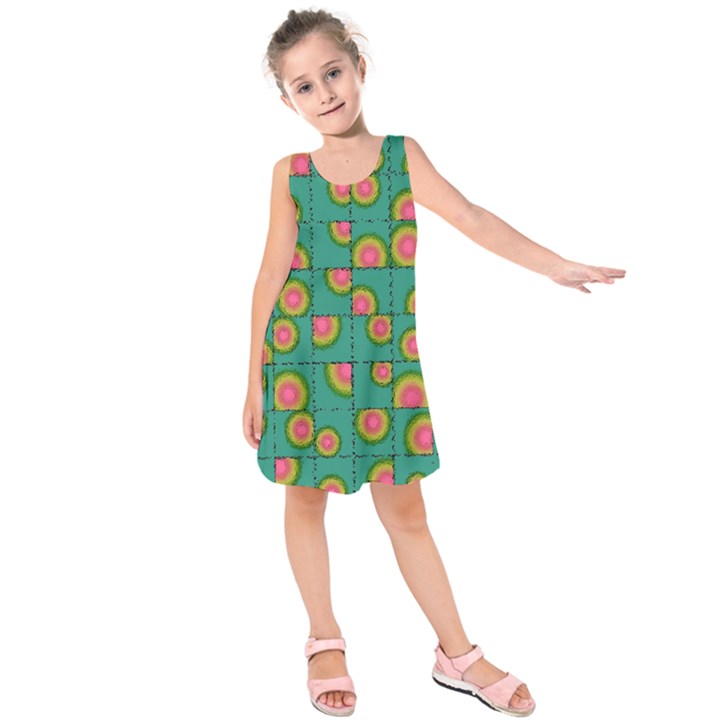 Tiled Circular Gradients Kids  Sleeveless Dress