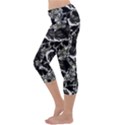 Skulls pattern Capri Yoga Leggings View2