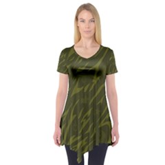 Linux Logo Camo Green Short Sleeve Tunic  by bullshitdesign