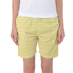 Pattern Yellow Heart Heart Pattern Women s Basketball Shorts