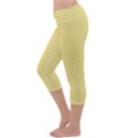 Pattern Yellow Heart Heart Pattern Capri Yoga Leggings View2