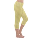 Pattern Yellow Heart Heart Pattern Capri Yoga Leggings View3