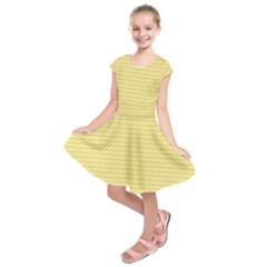 Pattern Yellow Heart Heart Pattern Kids  Short Sleeve Dress