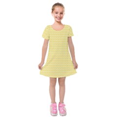 Pattern Yellow Heart Heart Pattern Kids  Short Sleeve Velvet Dress