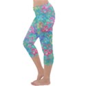 Flamingo pattern Capri Yoga Leggings View2