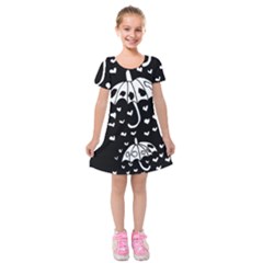 Mandala Calming Coloring Page Kids  Short Sleeve Velvet Dress by Nexatart