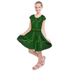 Heart Rate Green Line Light Healty Kids  Short Sleeve Dress by Mariart