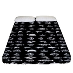 Fish Pattern Fitted Sheet (king Size) by ValentinaDesign