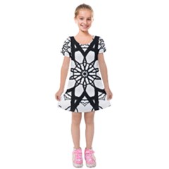 Pattern Abstract Fractal Kids  Short Sleeve Velvet Dress by Nexatart