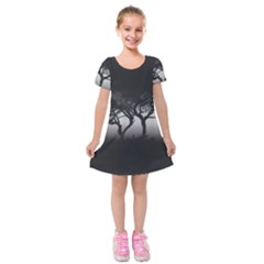 Sunset Kids  Short Sleeve Velvet Dress by Valentinaart