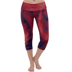 Blood Waterfall Capri Yoga Leggings