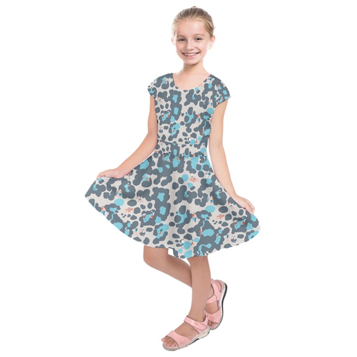 Sunbathing Beach Sea Kids  Short Sleeve Dress