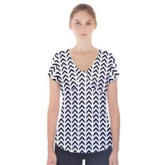 Chevron Triangle Black Short Sleeve Front Detail Top