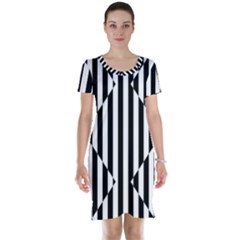 Optical Illusion Inverted Diamonds Short Sleeve Nightdress by Mariart