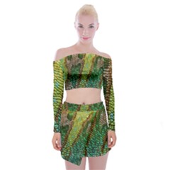 Chameleon Skin Texture Off Shoulder Top With Skirt Set by BangZart