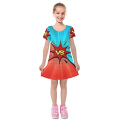 Comic Book Vs With Colorful Comic Speech Bubbles  Kids  Short Sleeve Velvet Dress by LimeGreenFlamingo