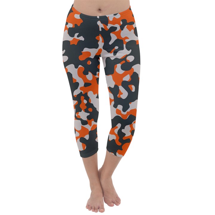 Camouflage Texture Patterns Capri Winter Leggings 