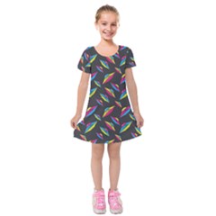 Alien Patterns Vector Graphic Kids  Short Sleeve Velvet Dress by BangZart