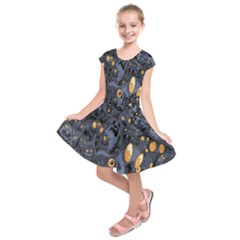 Monster Cover Pattern Kids  Short Sleeve Dress by BangZart