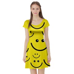 Digitally Created Yellow Happy Smile  Face Wallpaper Short Sleeve Skater Dress by BangZart