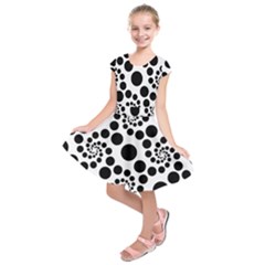 Dot Dots Round Black And White Kids  Short Sleeve Dress by BangZart