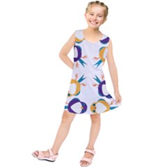 Pattern Circular Birds Kids  Tunic Dress by BangZart