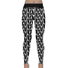 Flying-v Electric Guitar Color Picker With Black Background Classic Yoga Leggings by Brini