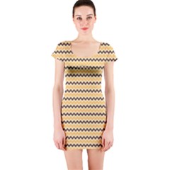 Colored Zig Zag Short Sleeve Bodycon Dress by Colorfulart23