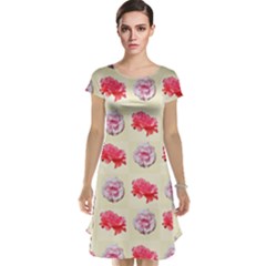 Yellow Floral Roses Pattern Cap Sleeve Nightdress