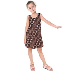 Art Traditional Batik Pattern Kids  Sleeveless Dress by BangZart