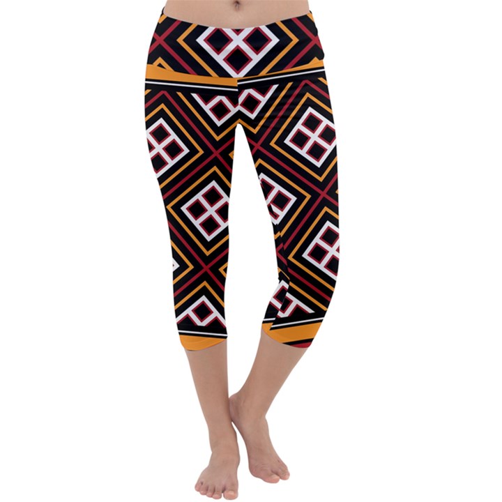 Toraja Pattern Pa re po  Sanguba ( Dancing Alone ) Capri Yoga Leggings