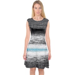 Ombre Capsleeve Midi Dress