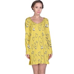 Chicken Chick Pattern Wallpaper Long Sleeve Nightdress by Nexatart