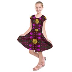 Roses In The Air For Happy Feelings Kids  Short Sleeve Dress by pepitasart