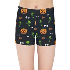 Pumpkins - Halloween Pattern Kids Sports Shorts by Valentinaart