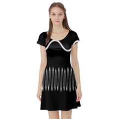 Style Line Amount Wave Chevron Short Sleeve Skater Dress by Mariart