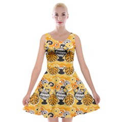 Amfora Leaf Yellow Flower Velvet Skater Dress