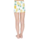 Pineapple Fruite Seamless Pattern Kids Sports Shorts View2