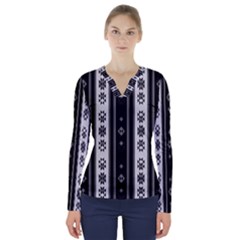 Folklore Pattern V-neck Long Sleeve Top