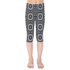 Oriental Pattern Kids  Capri Leggings 