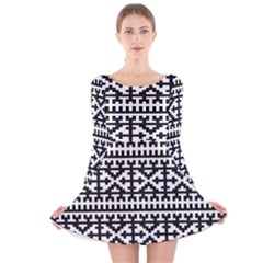 Model Traditional Draperie Line Black White Long Sleeve Velvet Skater Dress