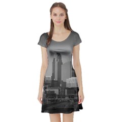 Minneapolis Minnesota Skyline Short Sleeve Skater Dress by BangZart